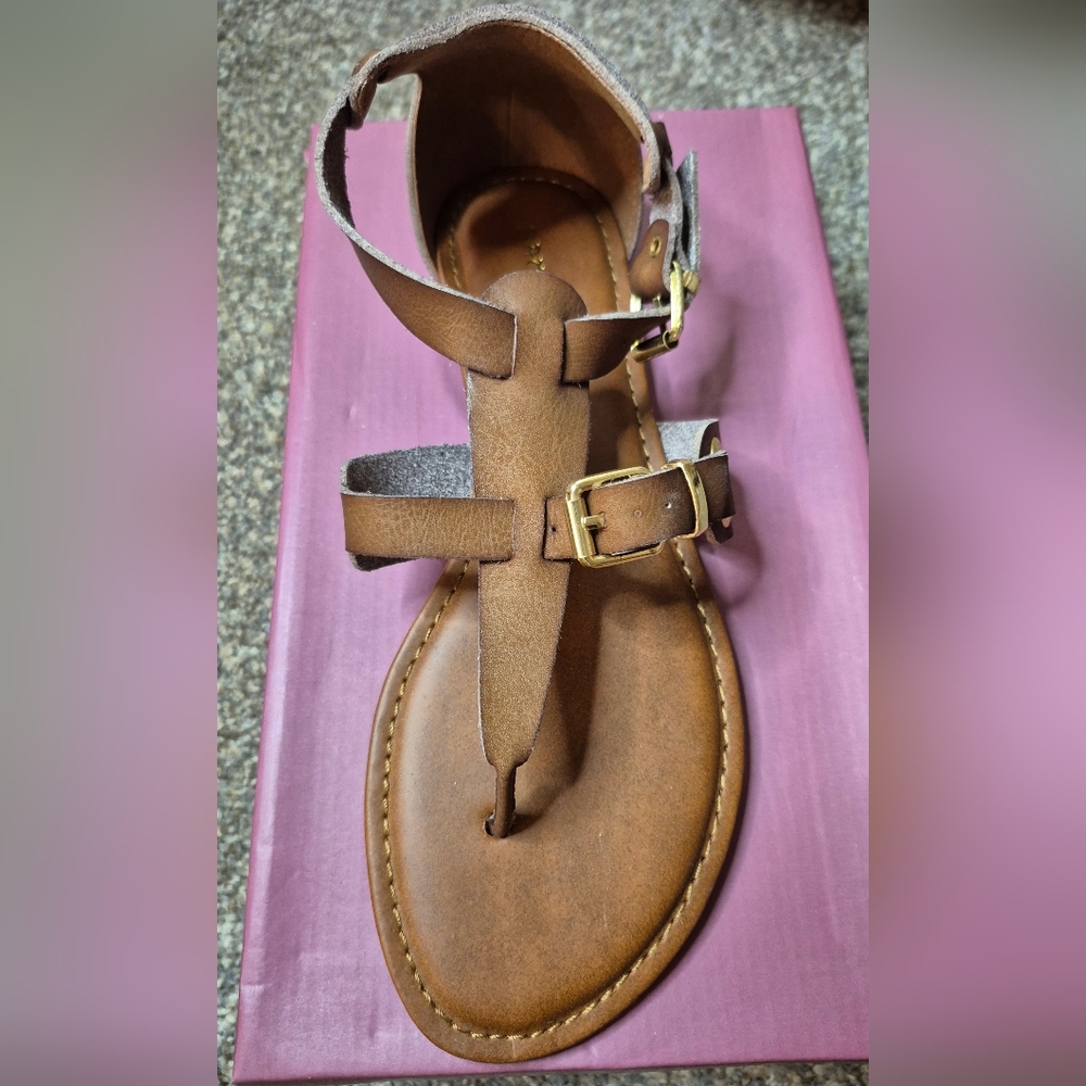 BAMBOO Tan Leather Sandals with Gold Buckle